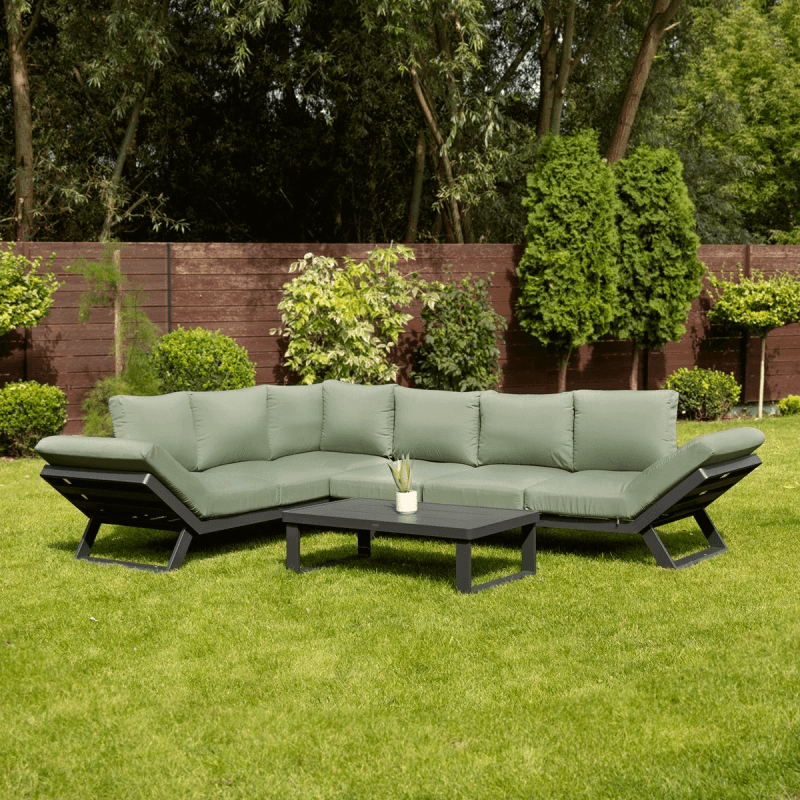 0c18ee8174998a6c1e6dcbc3efc90e43