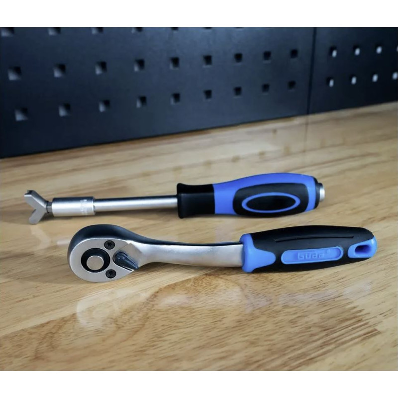 10715d68b11f2945afea1e42c1be1051