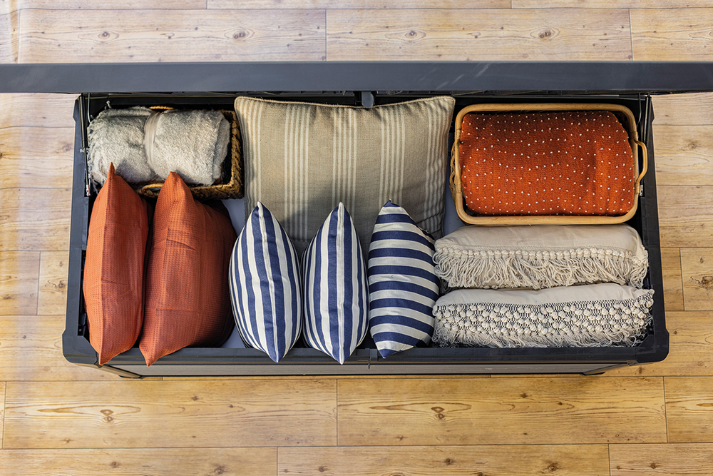 14967576175c964aef4576c984ed3123