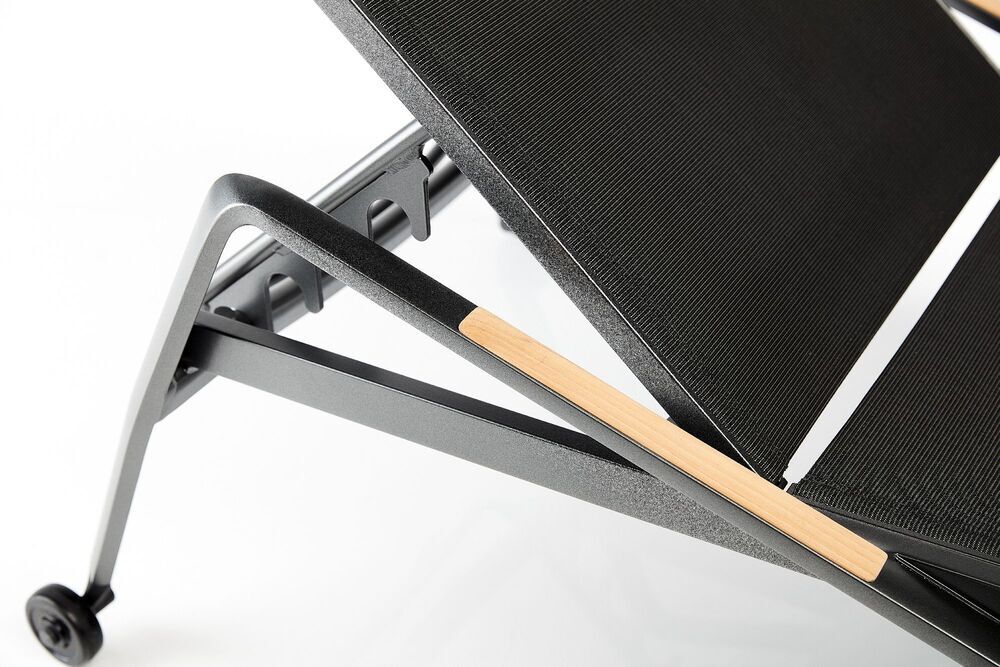 18040a95eed8de1c8cf5725c9795b919