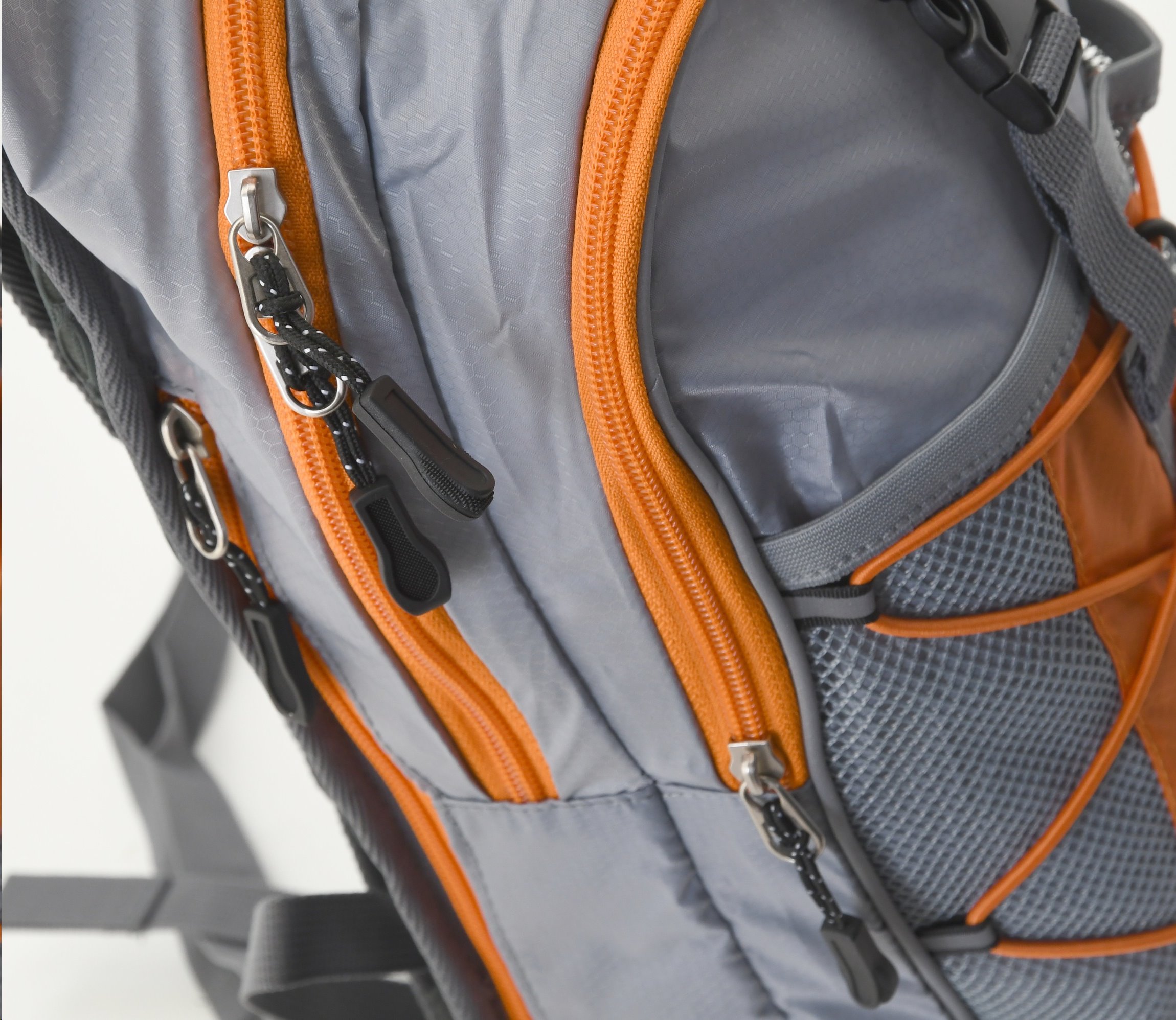 2d01f5491855a740fed461642196de88.img