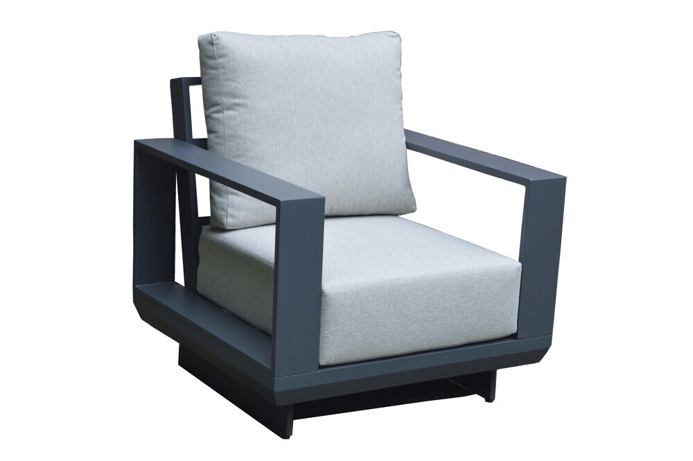 4b45266c4cb384ecab628c13308581a3