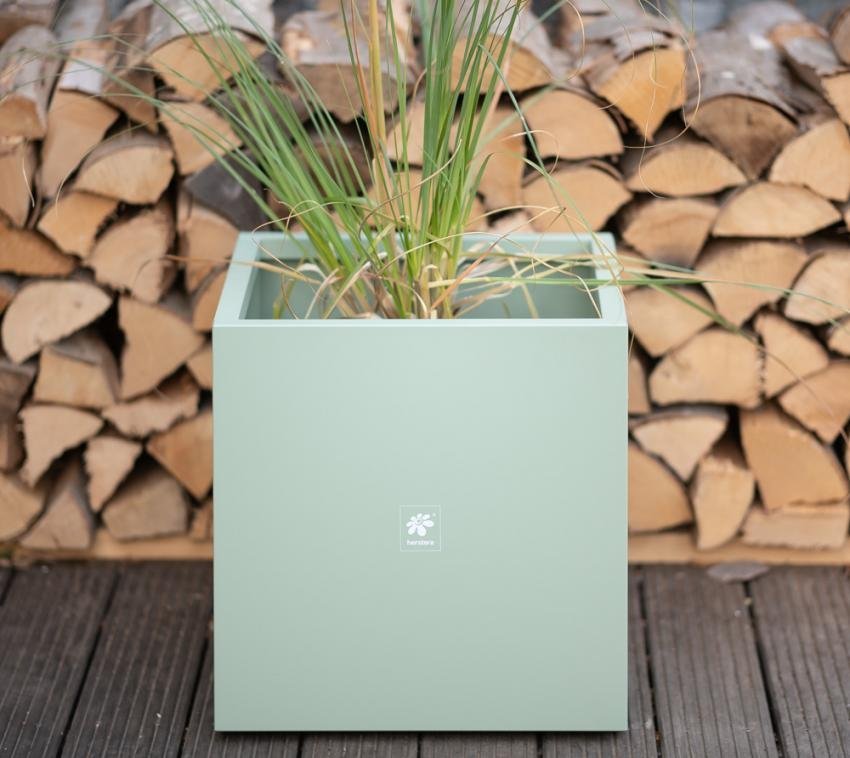 557a5b30b04a424826ab82416ddc25fc