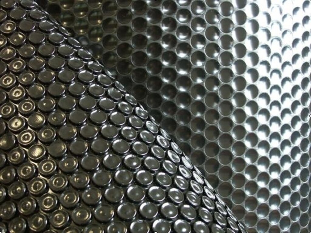 5aade2cfaef4366dd156e61d2d1a6bbd.10400297 001