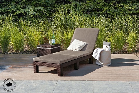 5e4aa0b5b5c47e83f45b137f4dad7584