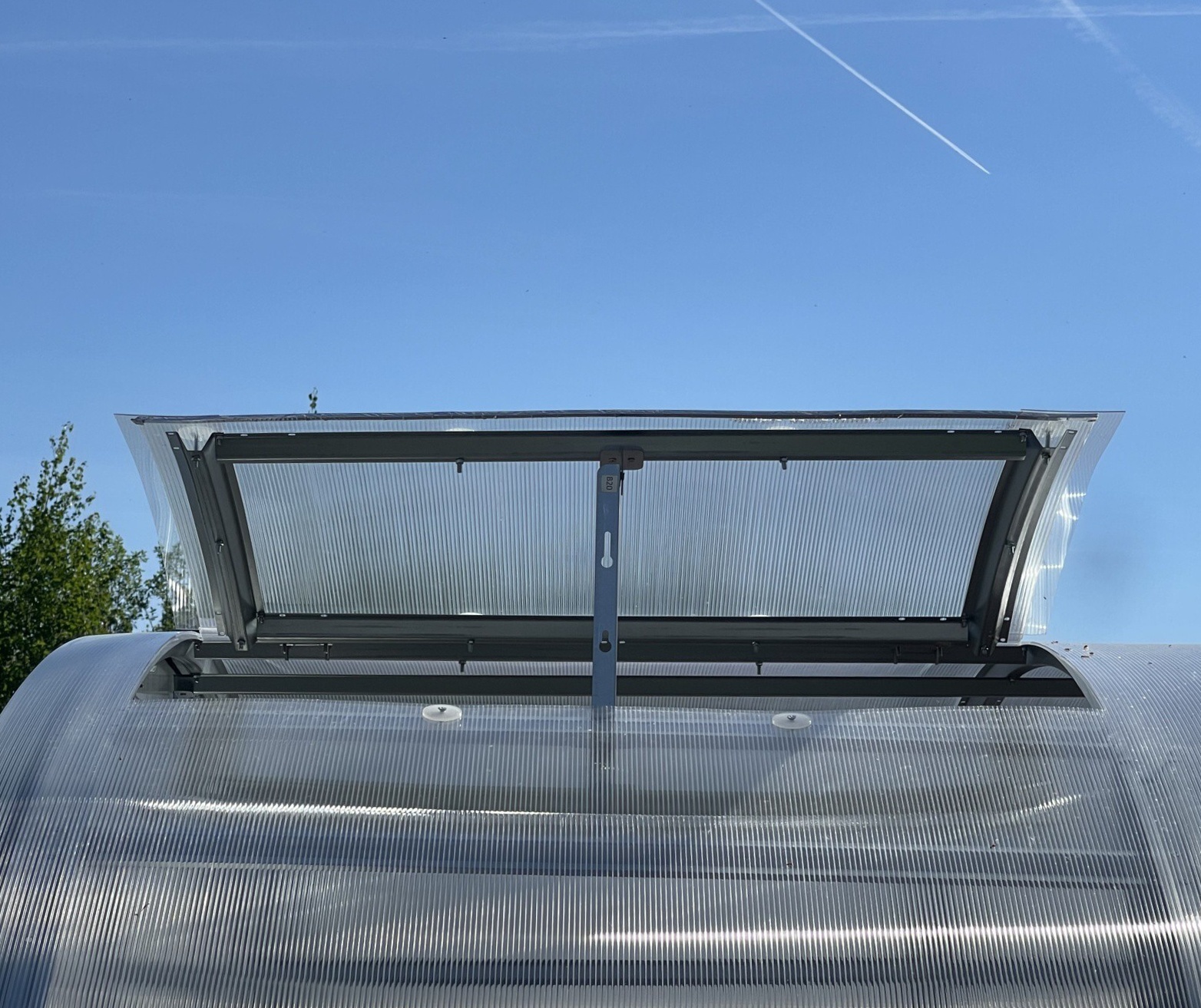 61b9e473b2ff39fdf16c83832e3bf3f2