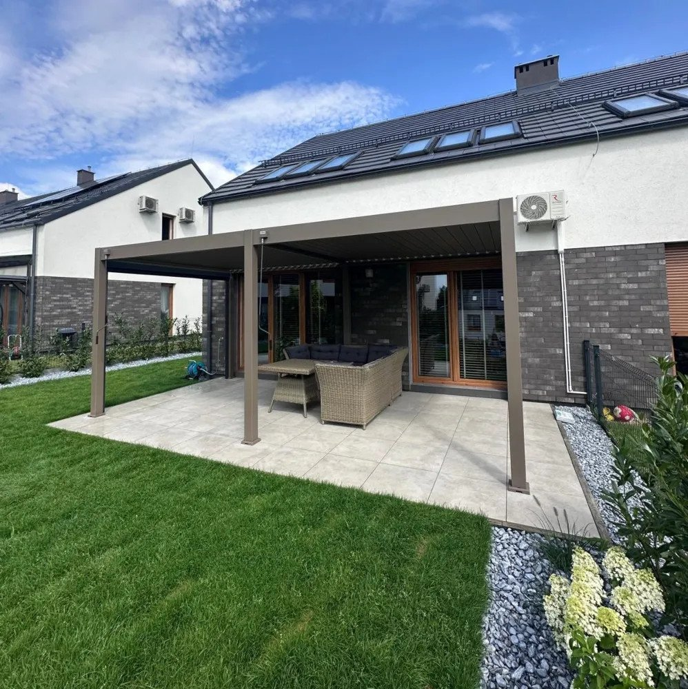 7655168e4b64674aa5686860fdd5e6e1