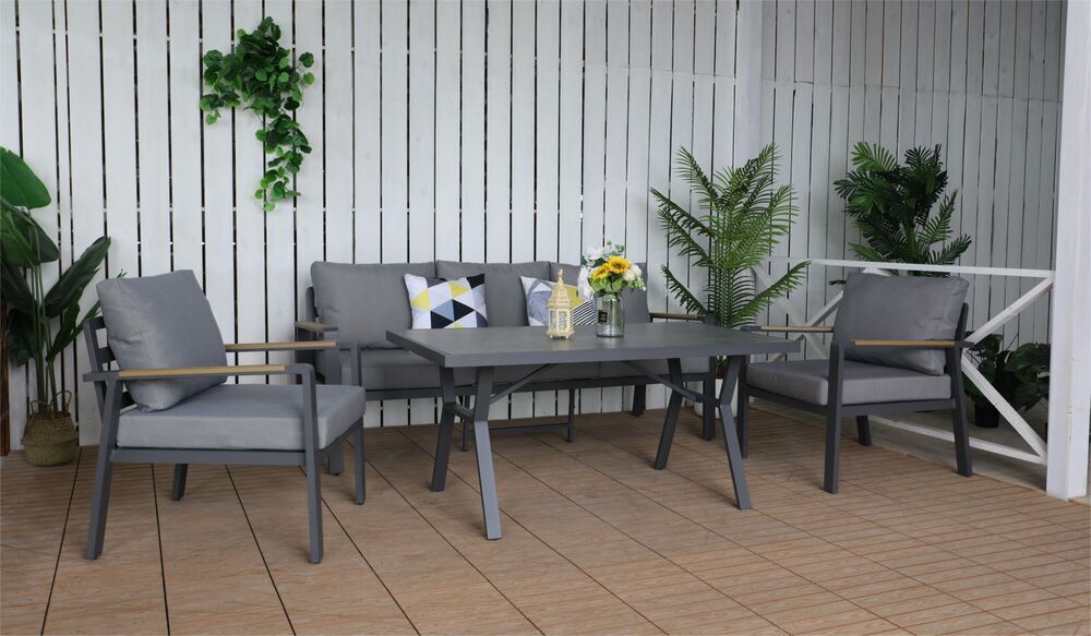 79215753c8a6621ca3e1746252424946