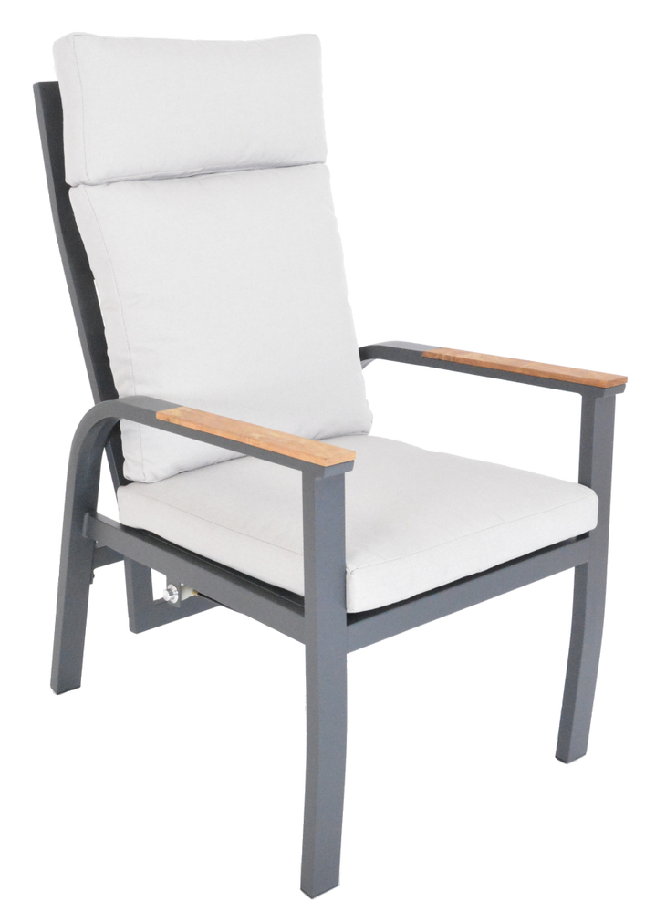 852094cd43803377a67eaa052674d82e