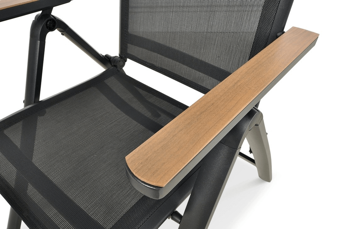 8c42a13cd35042a4da6902949922d1fb