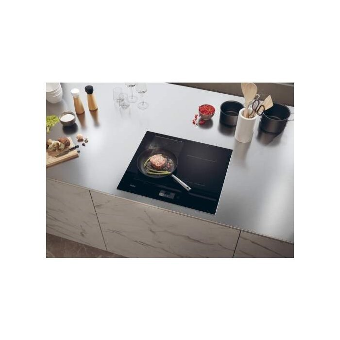 8d4bcde2d75171645e838f3a3139eb13