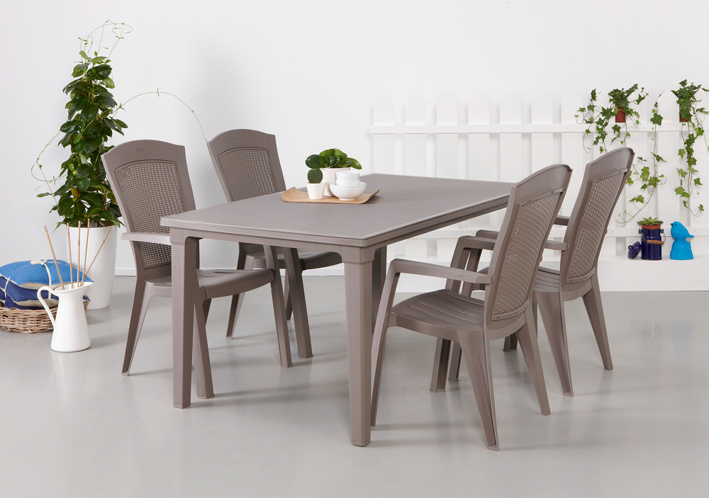 8d6ff9943b894c4c8f79f72ef1ed9bbc