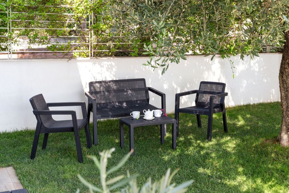 8d8d657347a628531b261ef6165d3947