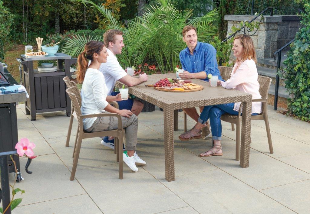 8d9f237c9fd7ce50cd8ee26af8d8db32