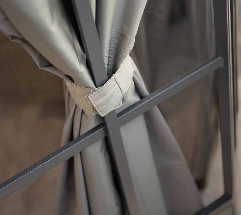 afda2cd367aaae007de64e37ebafabd5