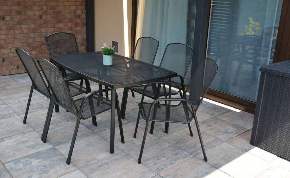 afdcdaedaf176a6d8b9ee6084687d23a