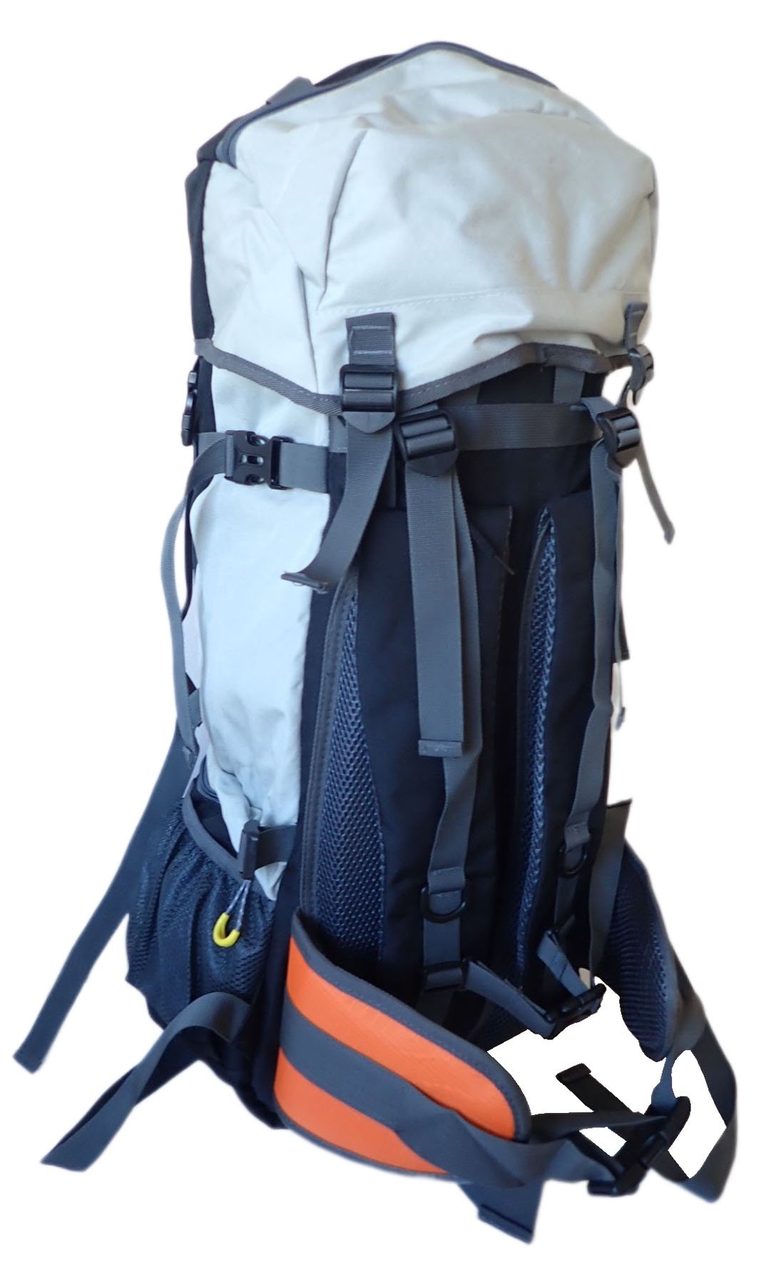 b420a00a16ce025ea11b9dd071396bf7.img