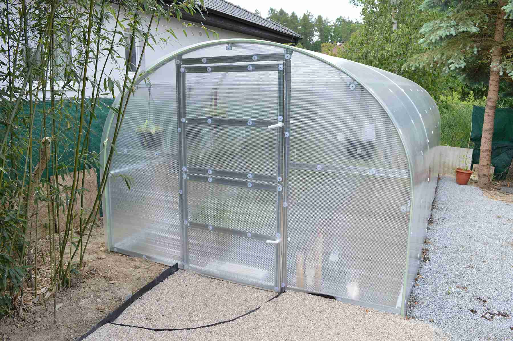 c057e9fa10c704014c18cd431a09a496