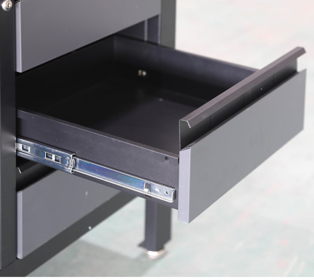 c60a261d8940cfc61fb7f9e8997d653a