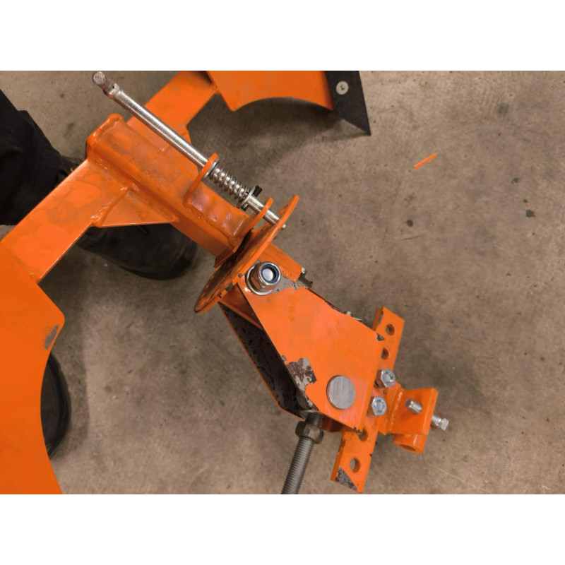 c6b43a3f7bc90796d8c0e2740b73f78e