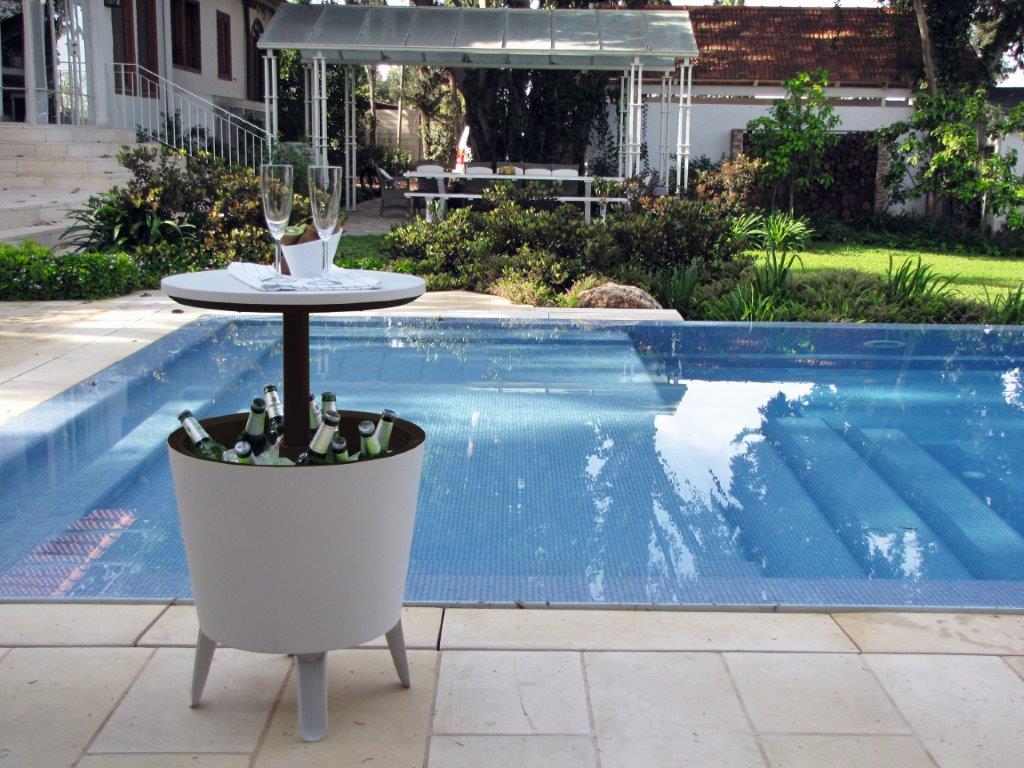 d9e2f3ae2a348df86c47213931c43819