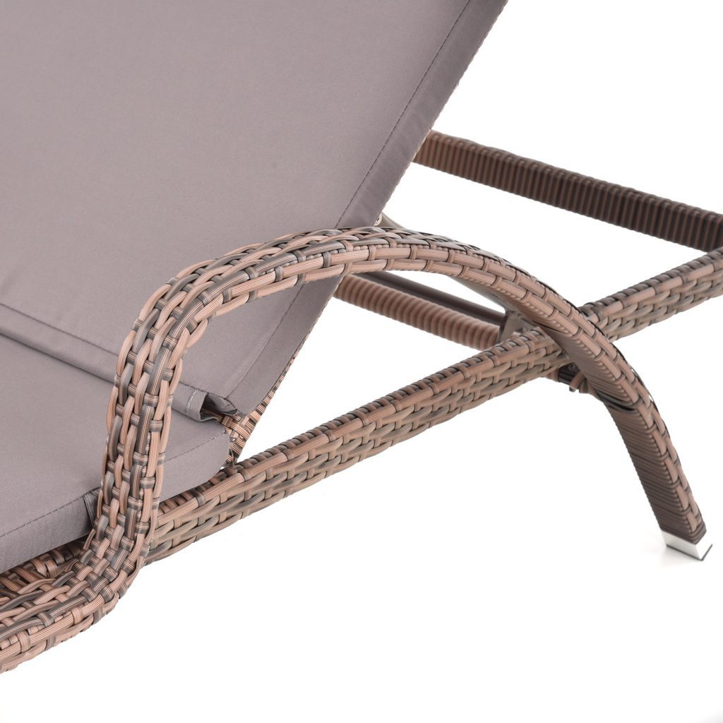 edcfb1d201c9a5c3560c58bc7899948b