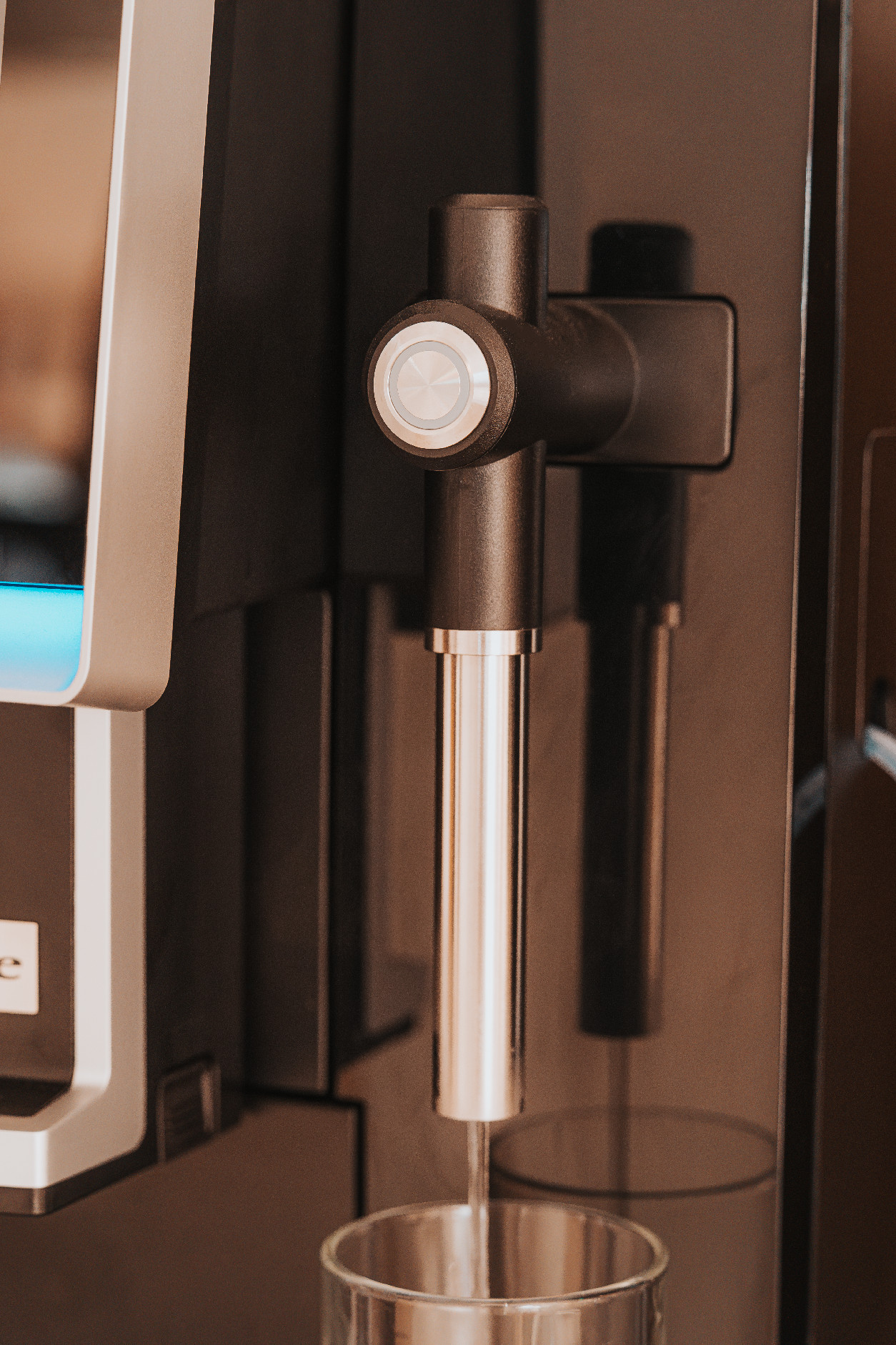 f4e7ab67ce8d4bb03bf9181f1dad8b3a